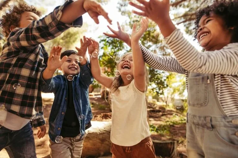 Qual a importância de brincar para a educação infantil?