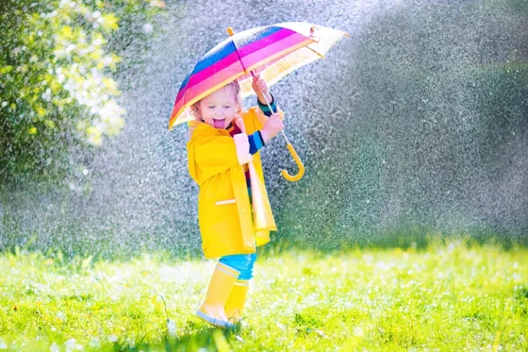 Conheça 3 jogos para brincar em dias de chuva